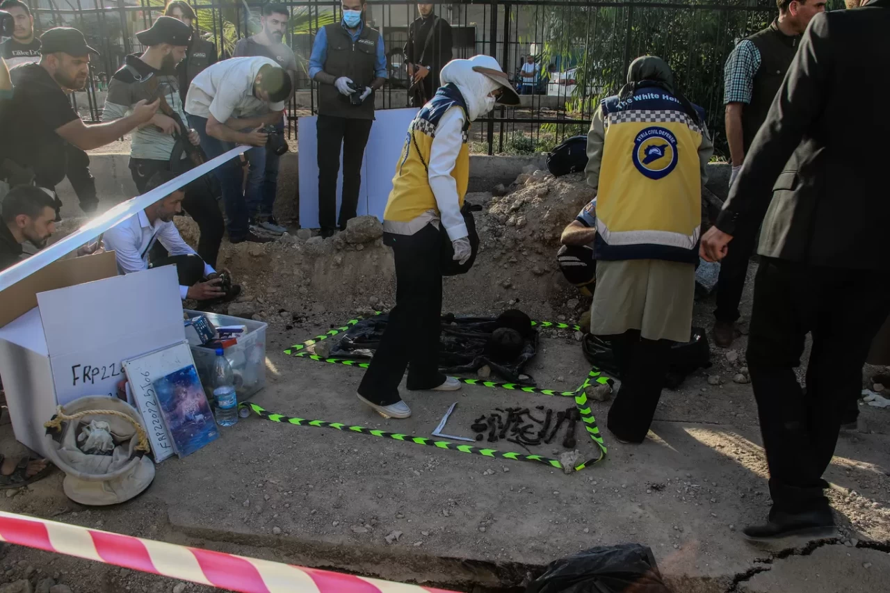 Şam'da toplu mezar bulundu