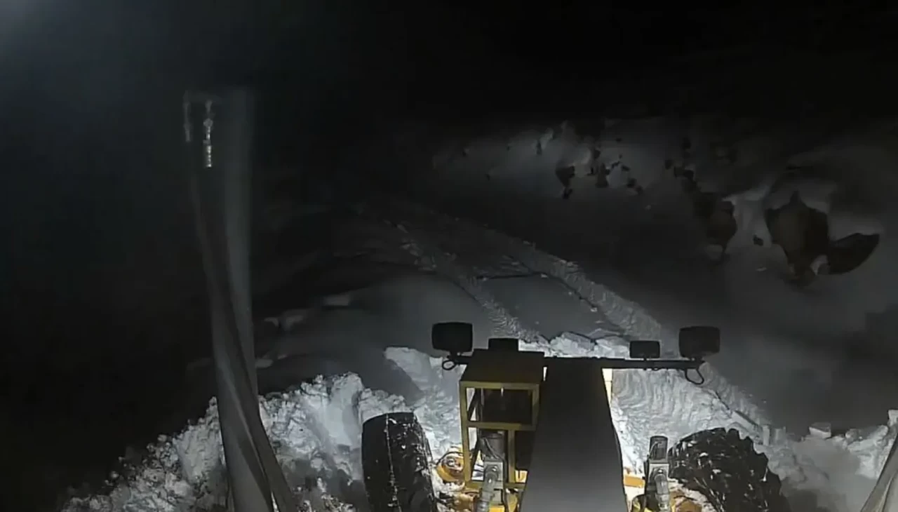 Rize'deki sel felaketi sonrası Ayder Yaylası'na alternatif yollar açılıyor