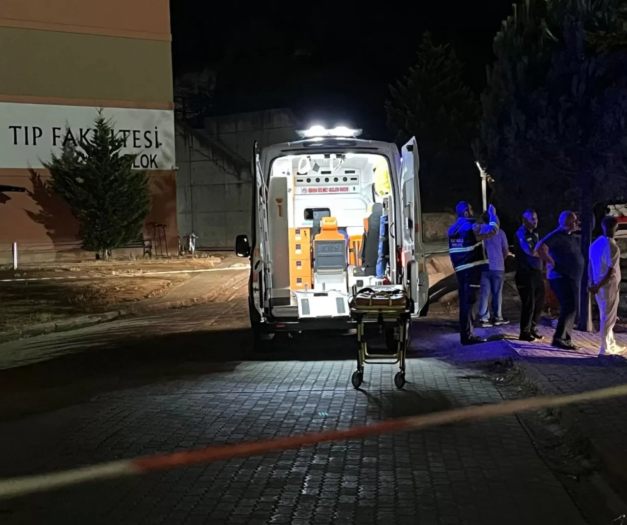 Hastane penceresinden atlayan hükümlü hayatını kaybetti