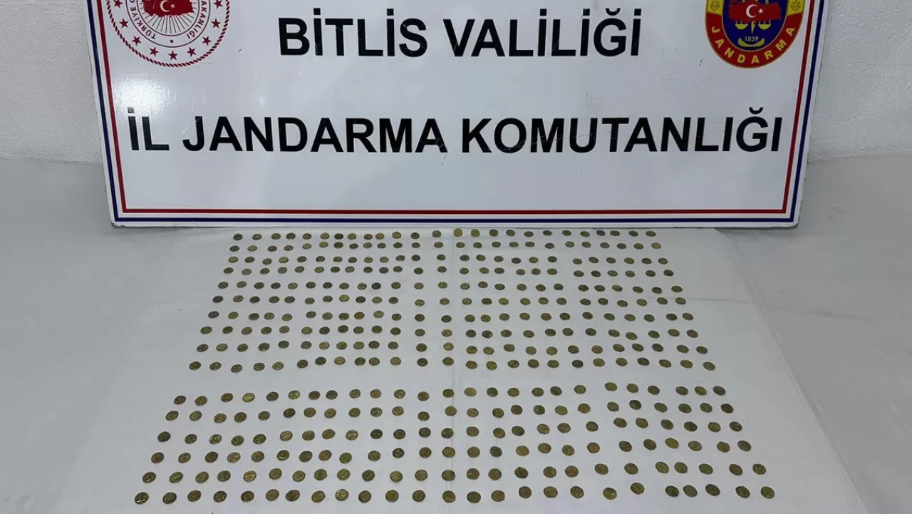 Bitlis’te Roma dönemine ait 500 adet sikke ele geçirildi