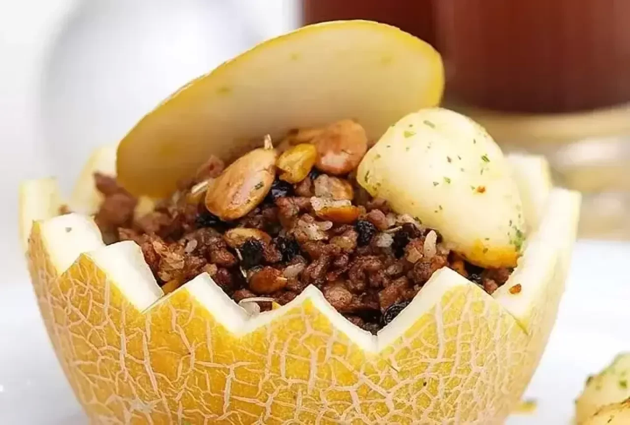 Kavun Dolması Nasıl Yapılır? Kavun Dolması İçi, Malzemeleri ve Tarifi