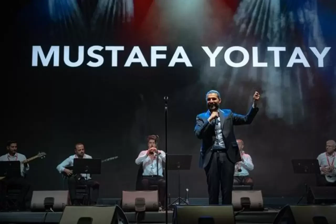 Bingöl’de ‘Bir Anadolu Şenliği’, türkülerle devam etti