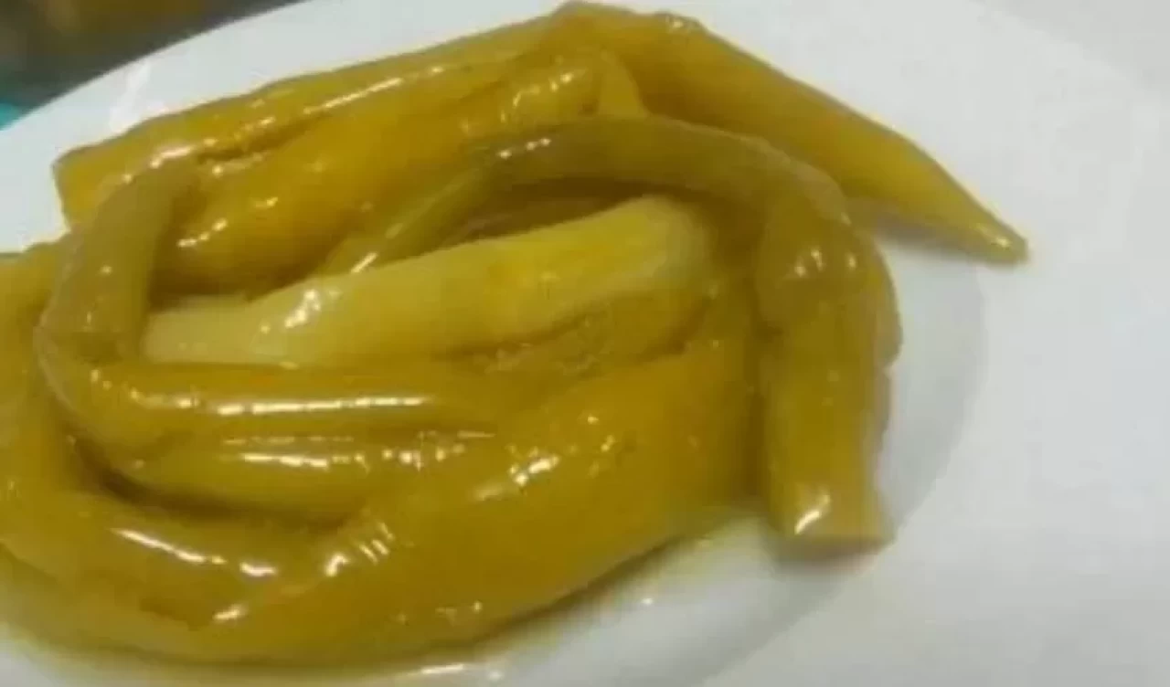Çabuk turşu! Yağlı biber turşusu nasıl yapılır?