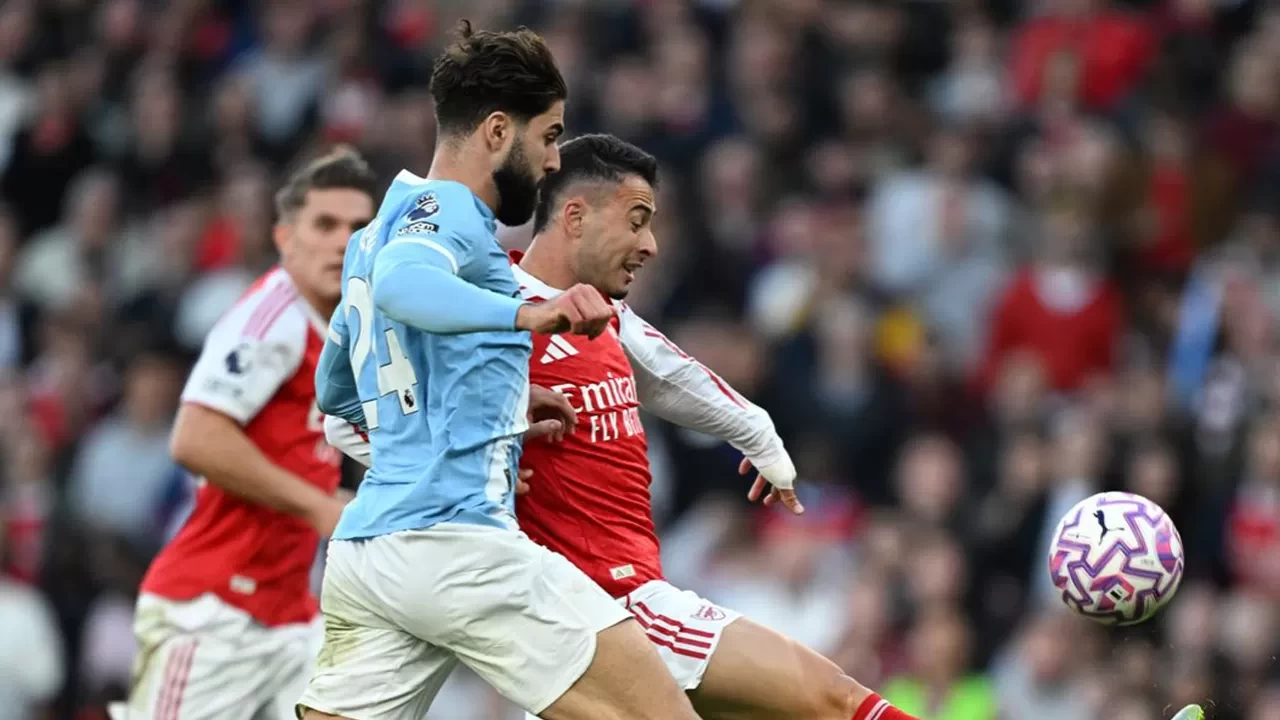 Arsenal uzatmada puanı kaptı | Arsenal 1-1 Manchester City