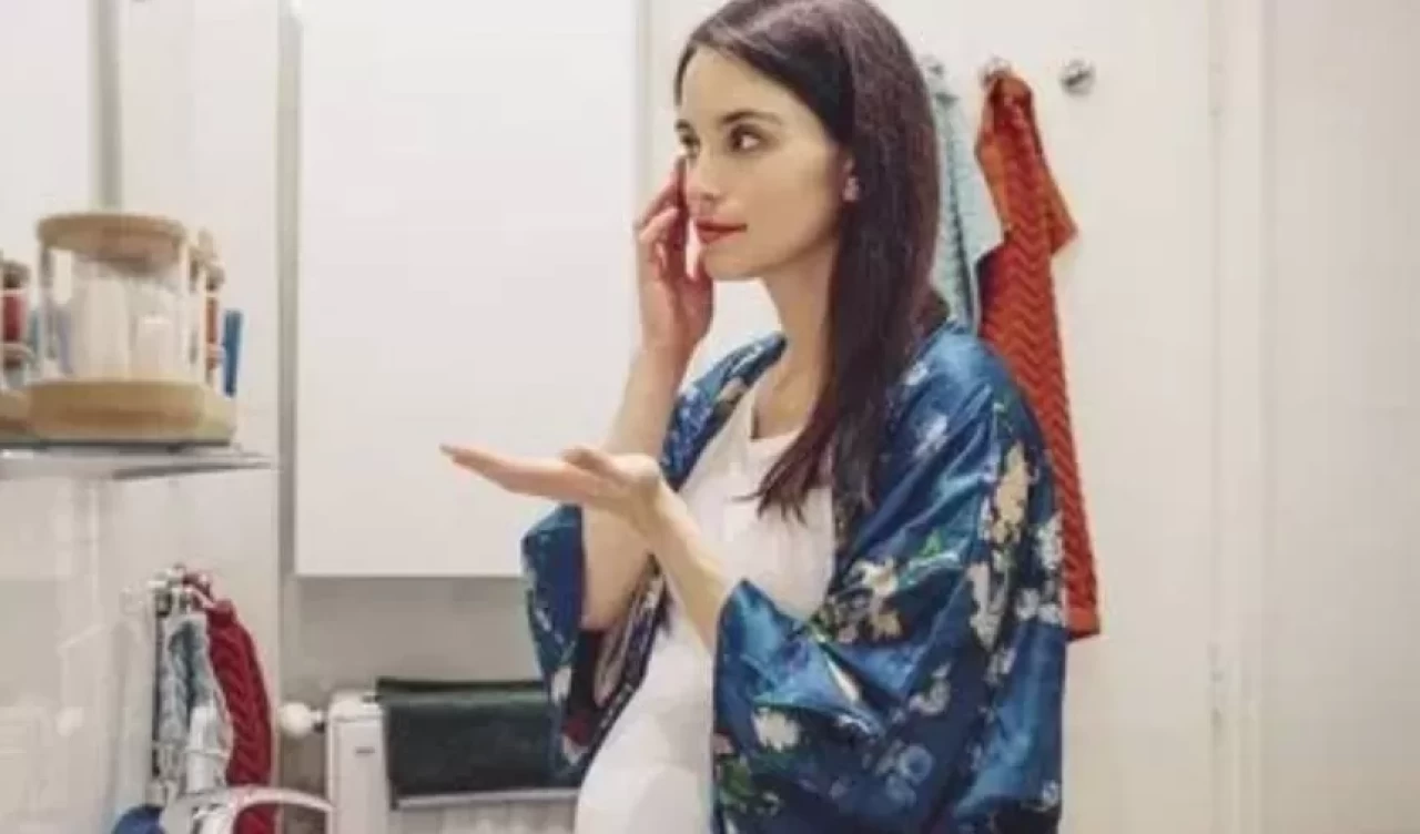 Emzirme döneminde cilt bakımı! Hangi ürünler anne ve bebek için güvenli?