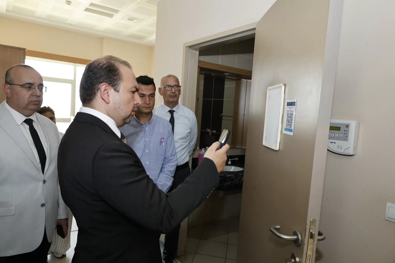 Aydın’da hastanelerde QR kod ile dijital temizlik dönemi başladı