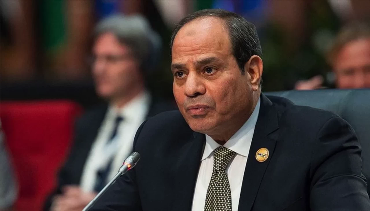 Sisi ile Pezeşkiyan İran'ın nükleer enerji meselesini görüştü