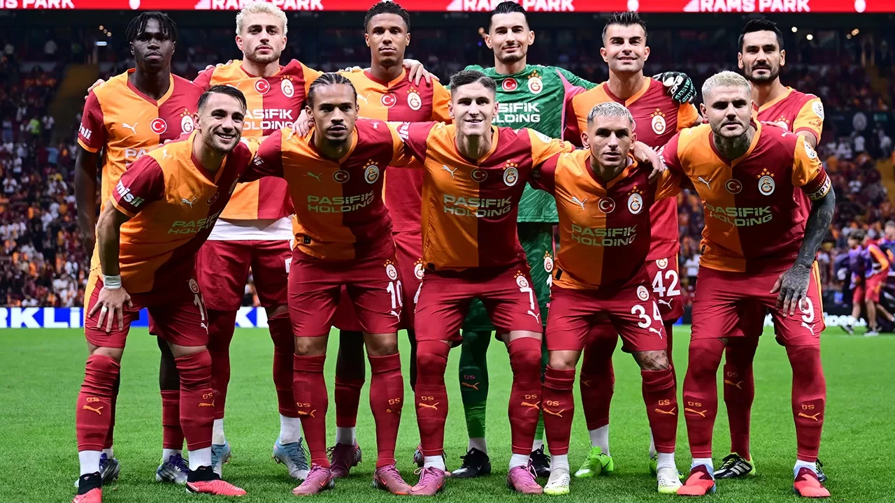 UEFA Şampiyonlar Ligi'nde Galatasaray-Liverpool maçının ilk 11'leri belli oldu