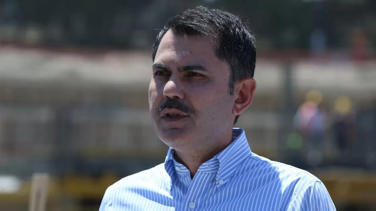 Bakan Kurum'a, Elazığ'dan fahri hemşehrilik beratı