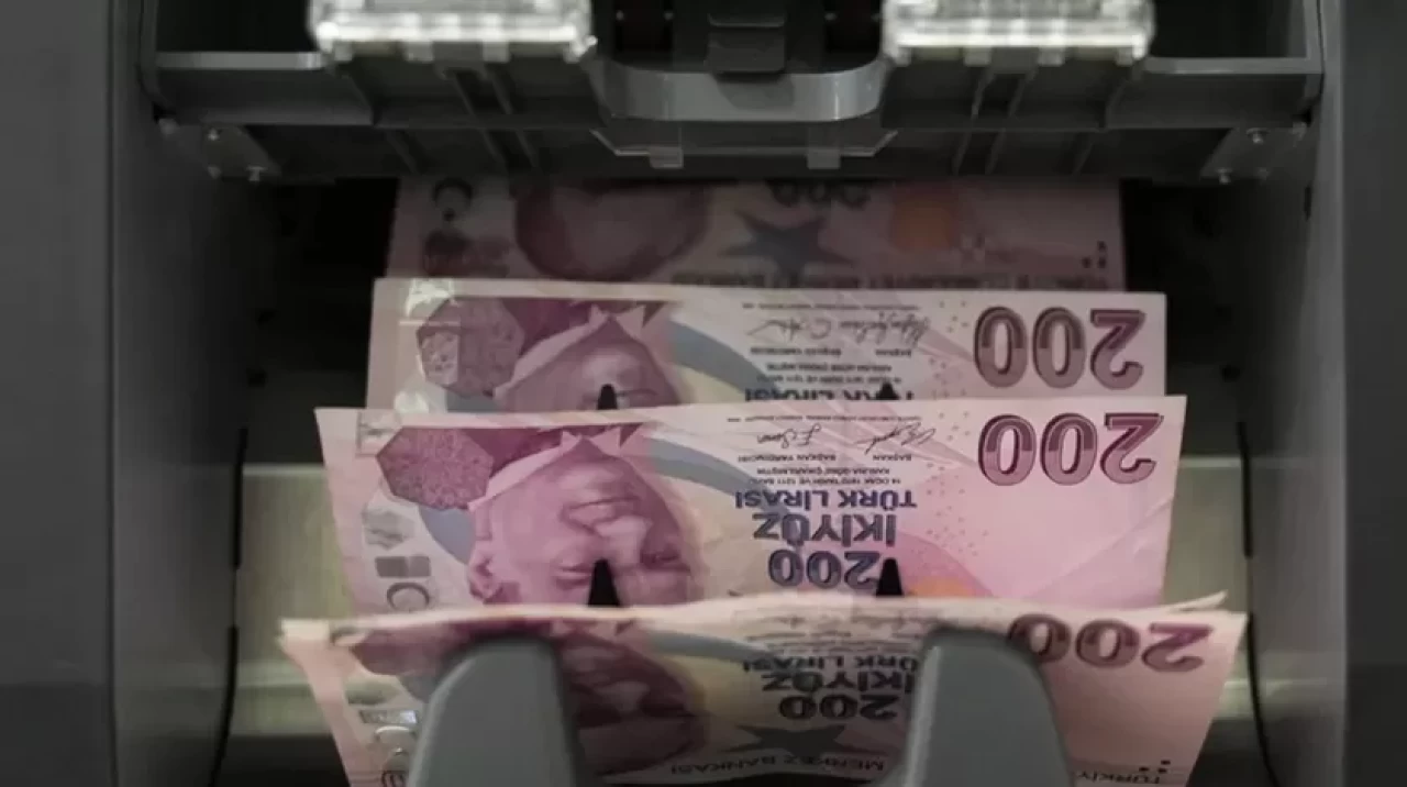 HAK-İŞ Başkanı Arslan’dan asgari ücret süreci açıklaması: “TÜRK-İŞ de biz de katılmayacağız, kaos bekleniyor”