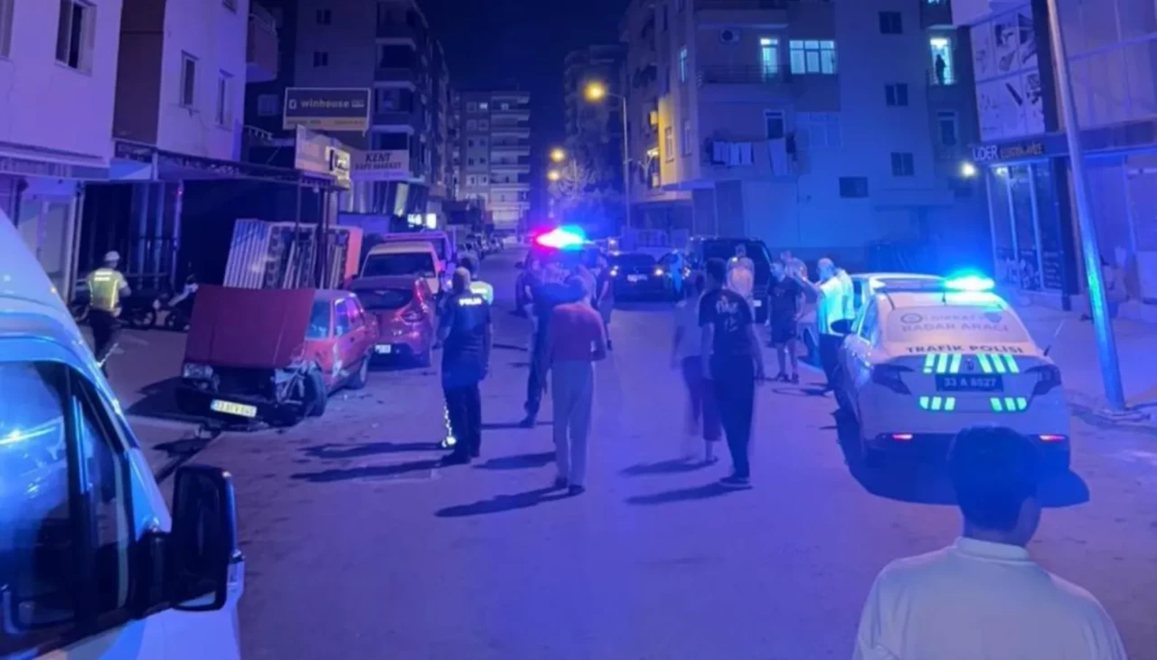 Emniyetin dibinde 6 araca çarpıp yaya kaçtı!