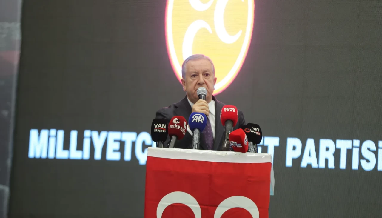 Anayasa’nın ilk dört maddesinden taviz yok! MHP'li Sadir Durmaz: Tartışma söz konusu bile değildir