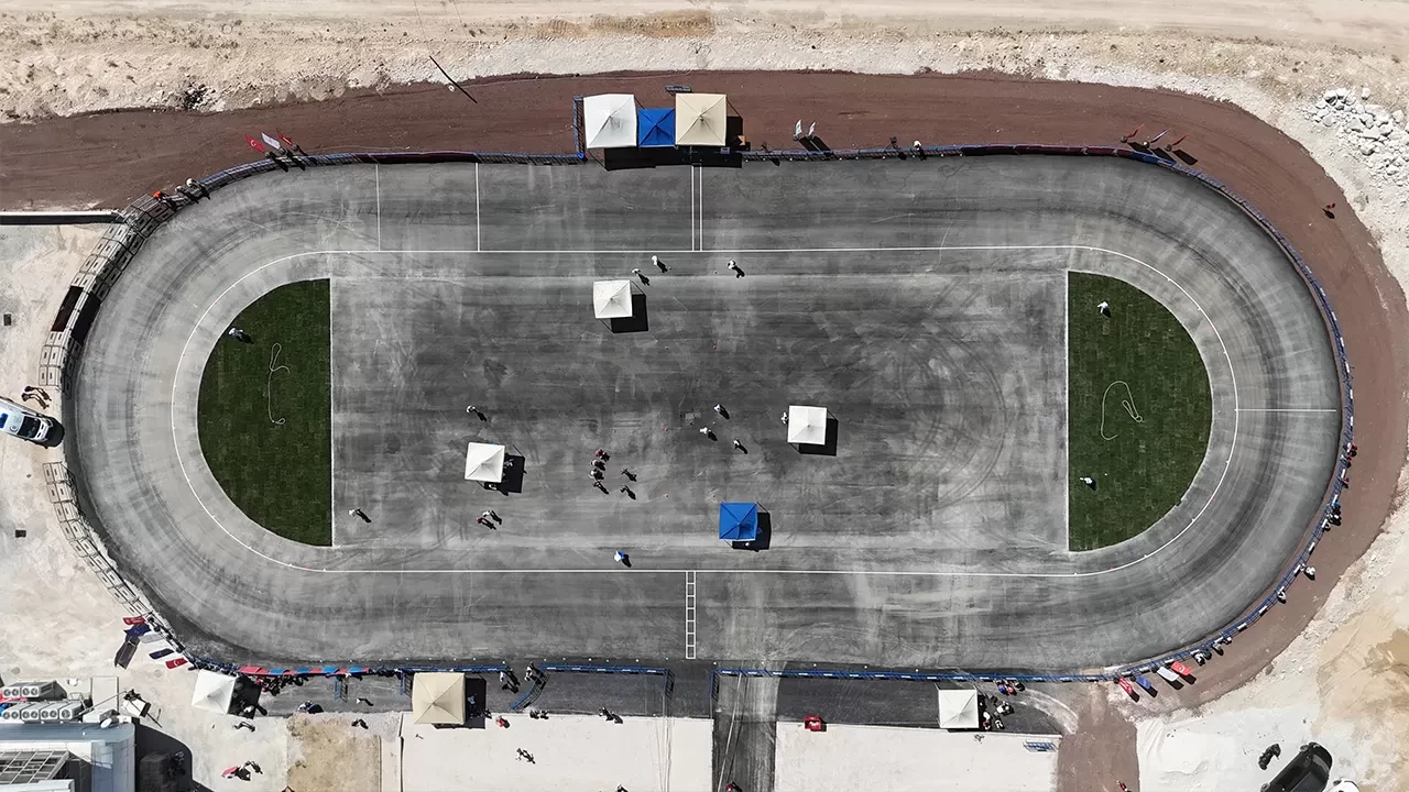 Karaman’da Tekerlekli Paten Pistinde Sporcular Uluslararası yarışlara hazırlanacak