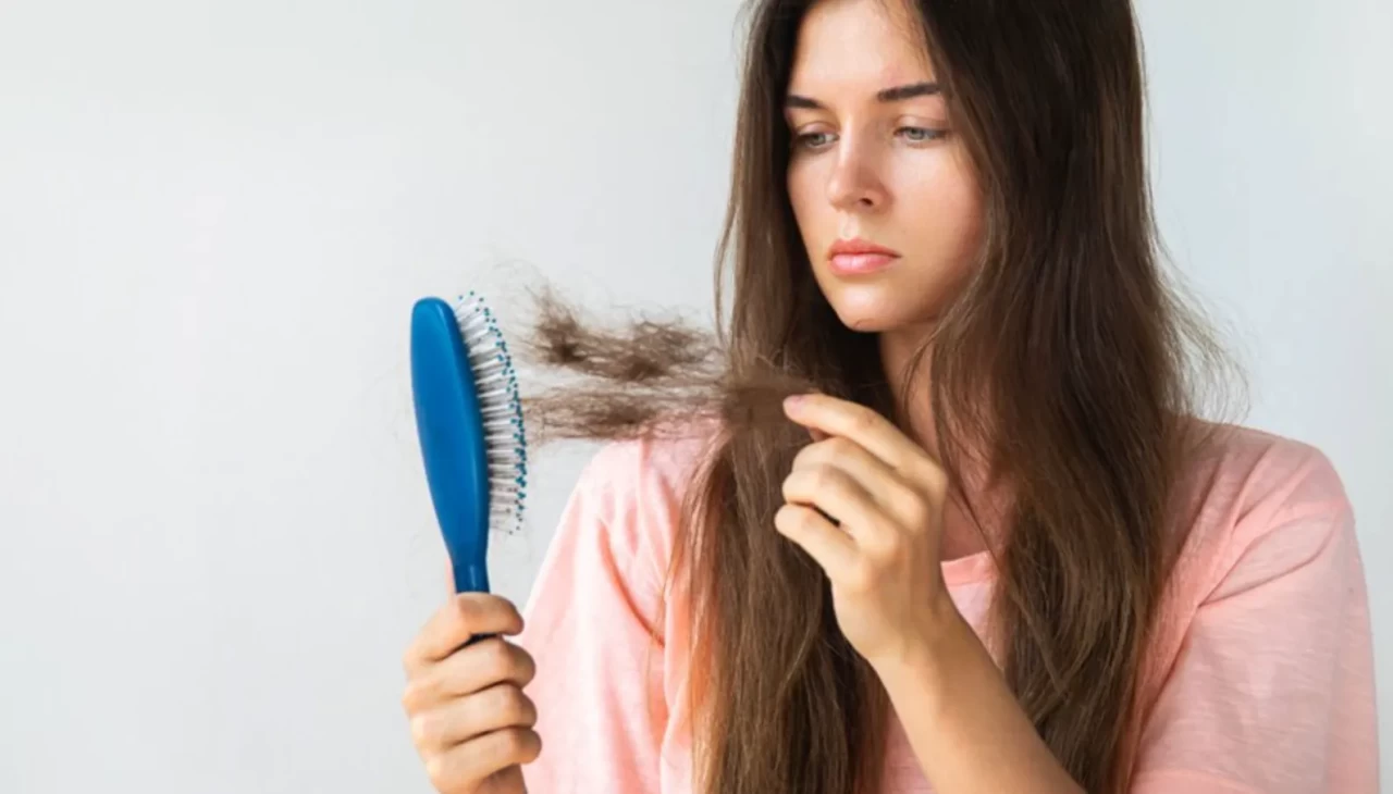 Saçlarınızın güçlenmesi için sofranızda bu besinlere yer verin!