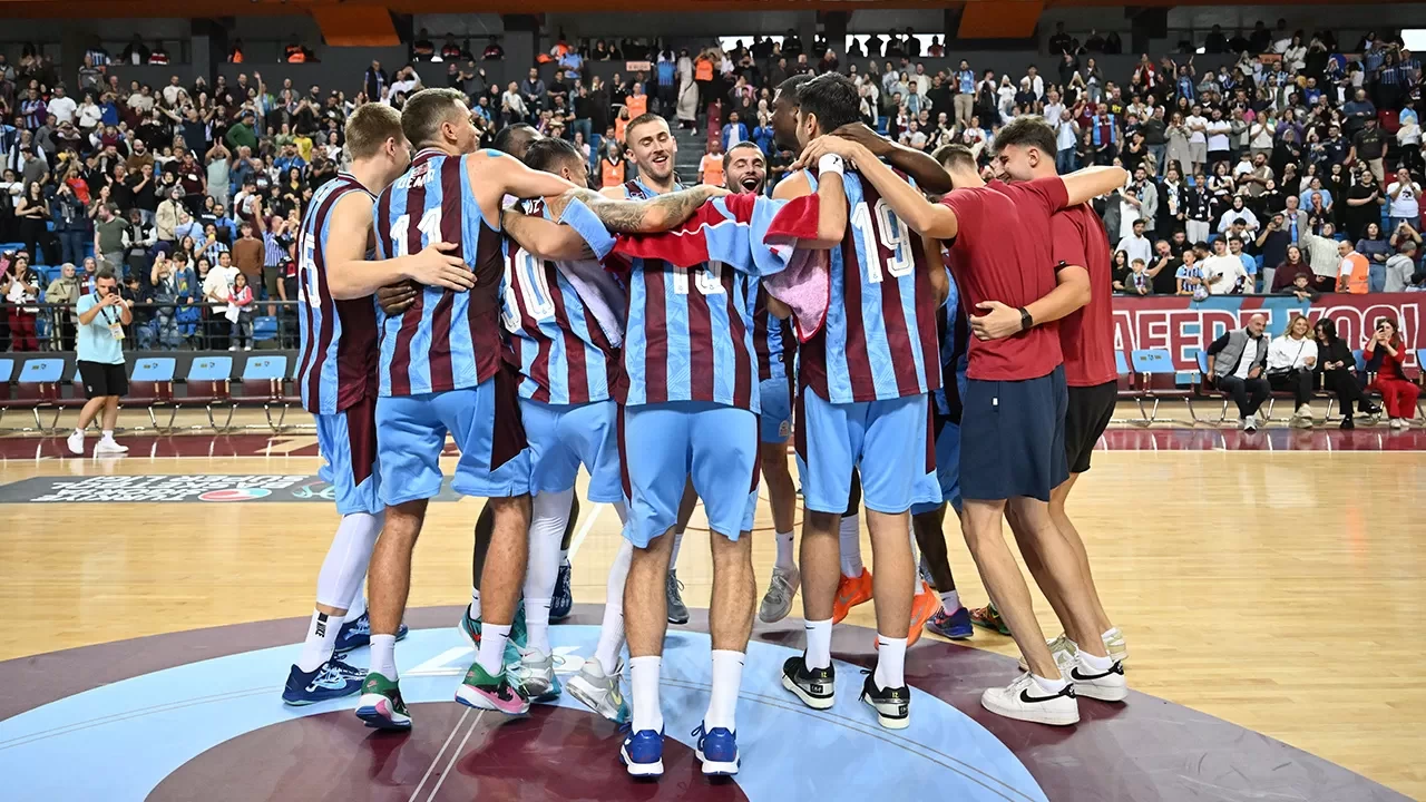 Trabzonspor sezona galibiyetle başladı | Maç Sonucu Trabzonspor 94-76 Büyükçekmece Basketbol
