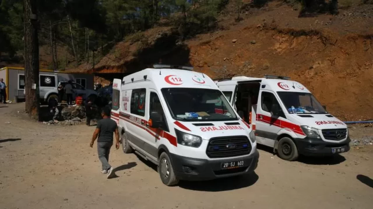 Denizli'de maden ocağında göçük: 2 işçiye ulaşılması için çalışmalar sürüyor