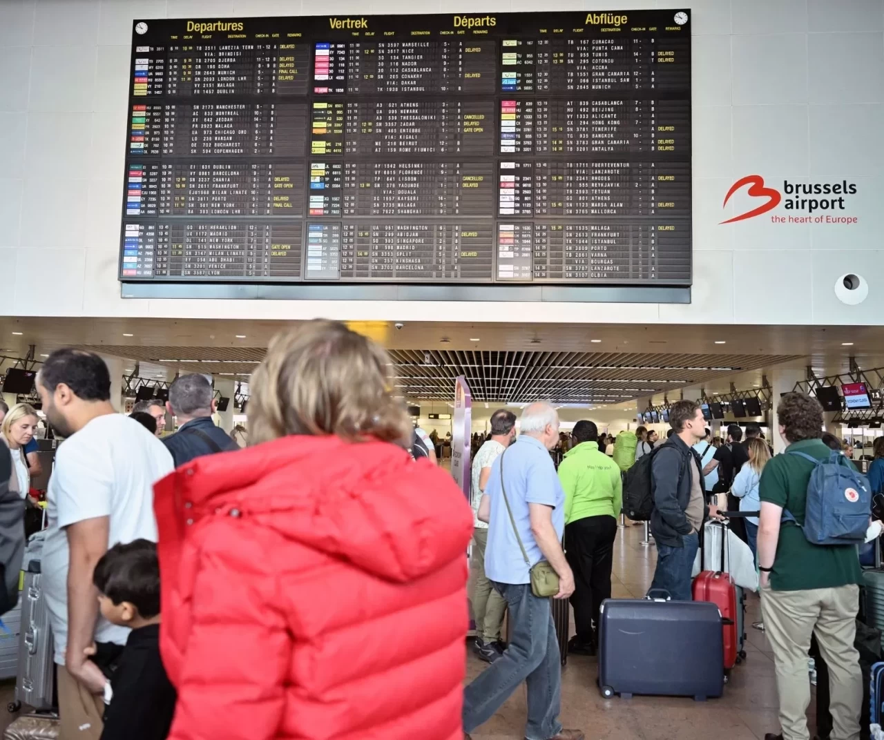 Avrupa Havalimanlarında siber saldırı krizi: Brüksel, Berlin ve Londra’da check-in sistemleri çöktü