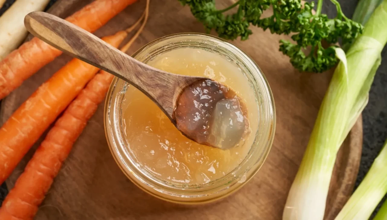 Padişahların kemik suyu çorbası tarifi! Bu kış hastalıklar kapınıza uğramayacak