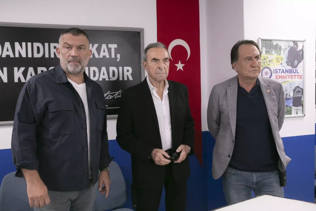 Arka Sokaklar bu akşam var mı? Arka Sokaklar yeni sezon ne zaman başlayacak?