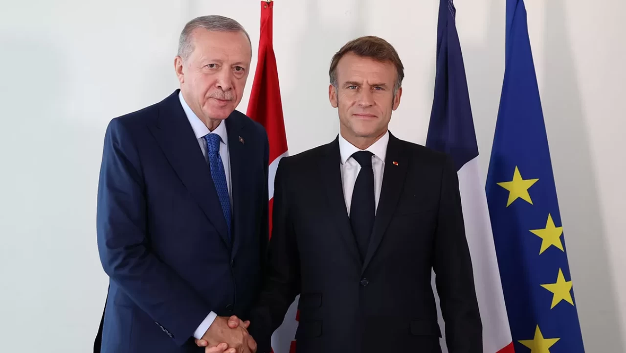 Cumhurbaşkanı Erdoğan, Fransa Cumhurbaşkanı Macron ile görüştü