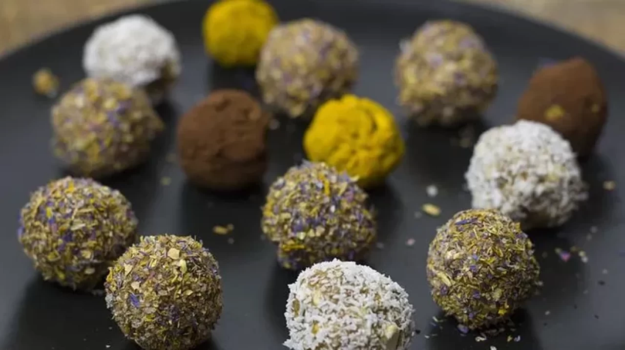 Beyin gelişimini destekleyen lezzetli atıştırmalık: Omega-3 enerji topları!