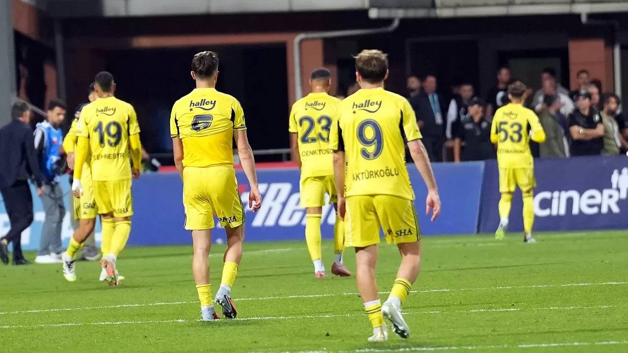 Fenerbahçe, 12 maçlık Kasımpaşa serisini bozdu
