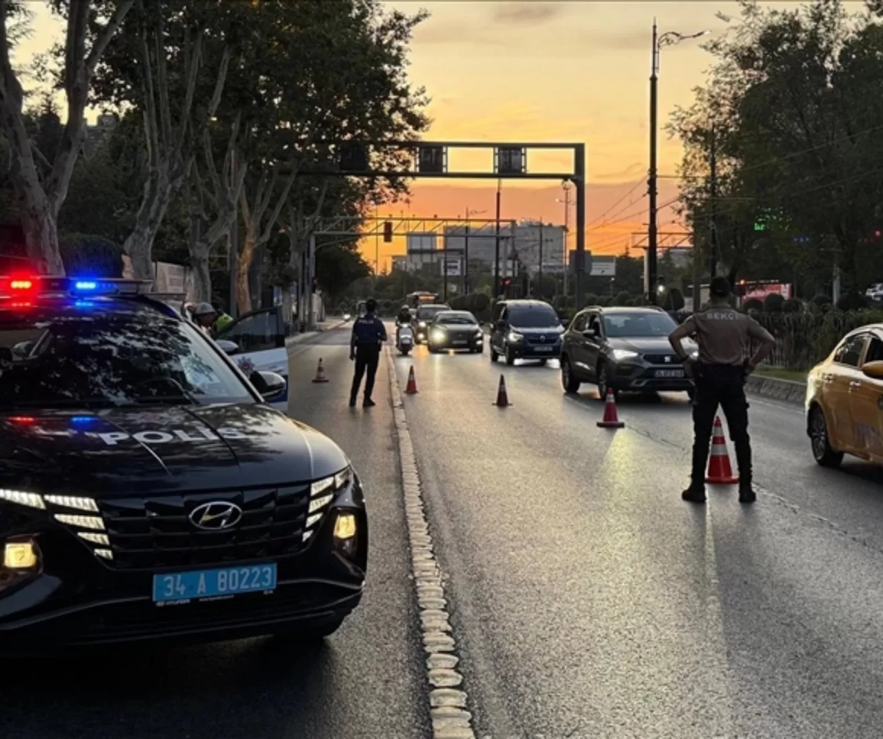 İstanbul’da dev operasyon: ‘Huzur İstanbul’ uygulamasında 903 kişi gözaltında!