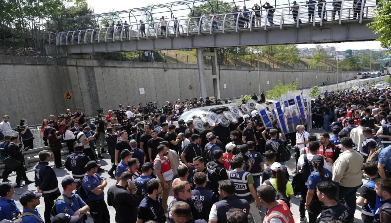 CHP İl Başkanlığı önündeki olaylarla ilgili flaş gelişme!