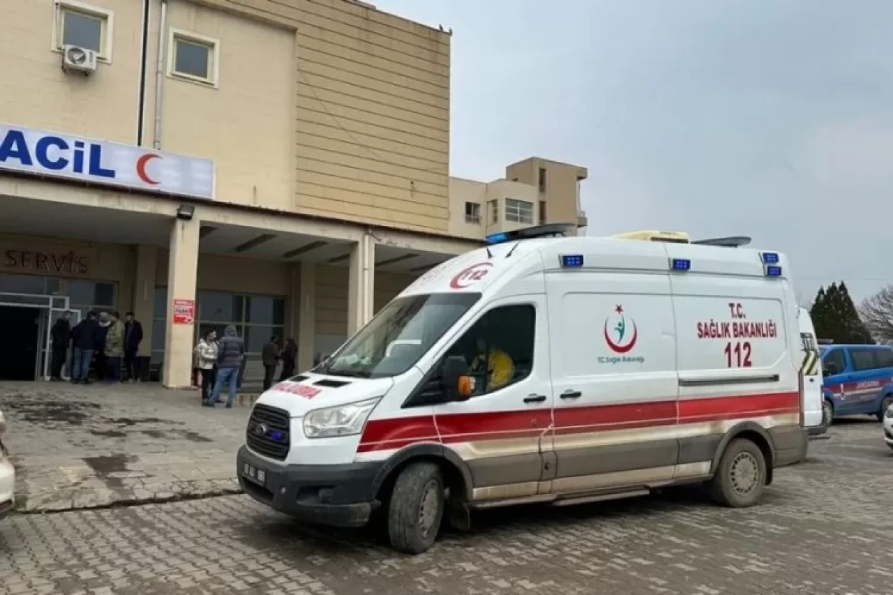 Bursa’da balkondan düşen 2 yaşındaki çocuk yaralandı