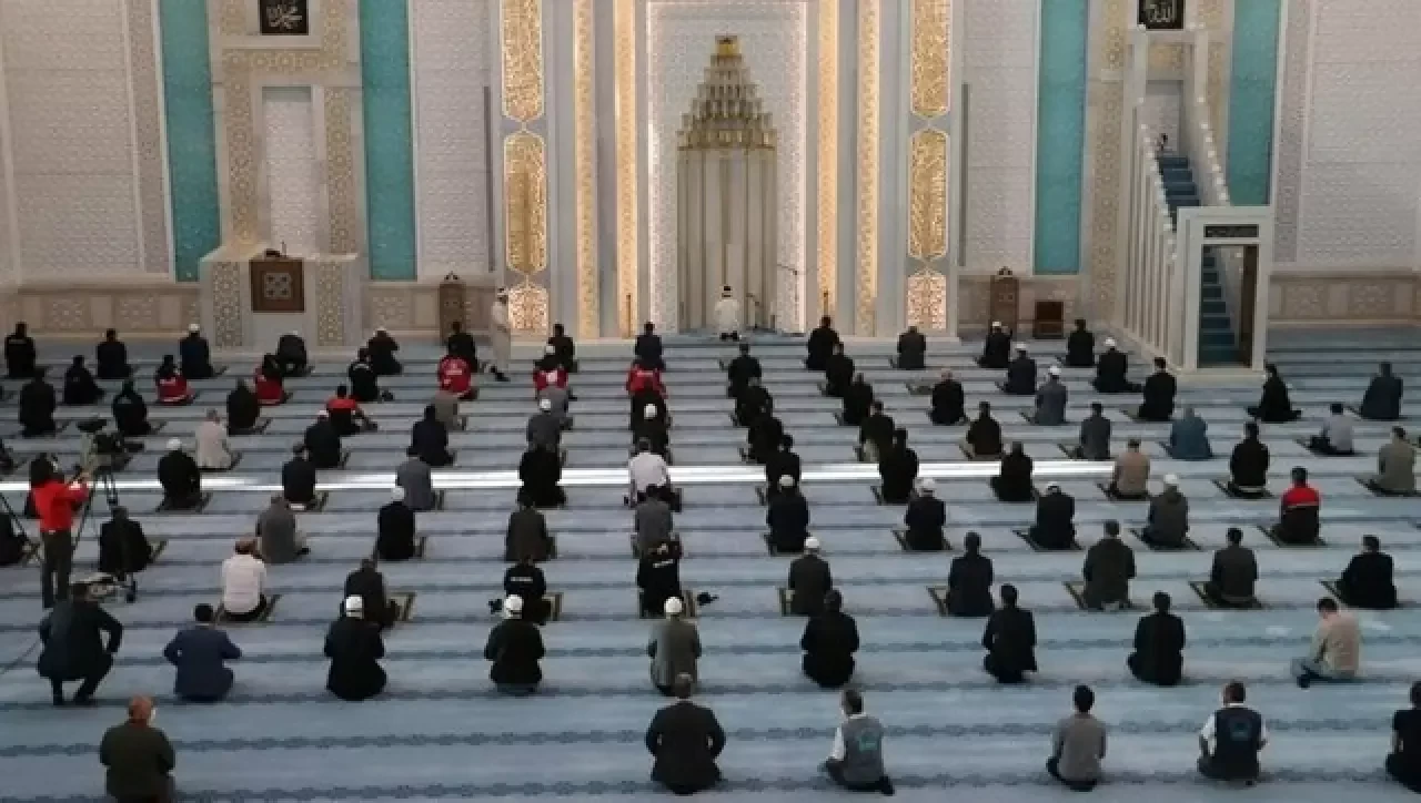 19 Eylül 2025 Cuma namazı saatleri: Cuma namazı saat kaçta?