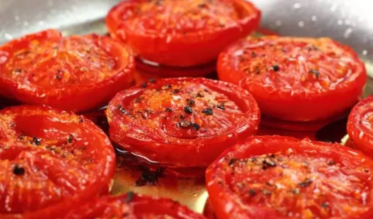 1 adet közlenmiş domates kaç kalori?