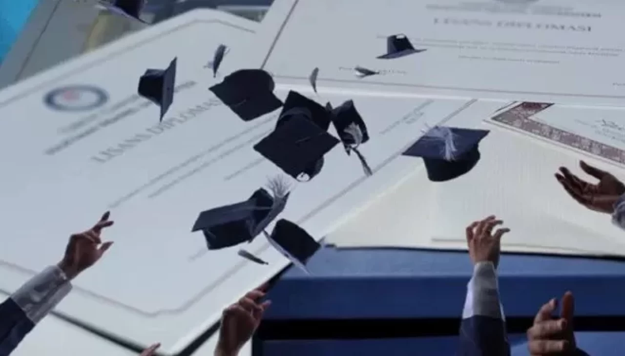 E-imza sahteciliği davasında ara karar