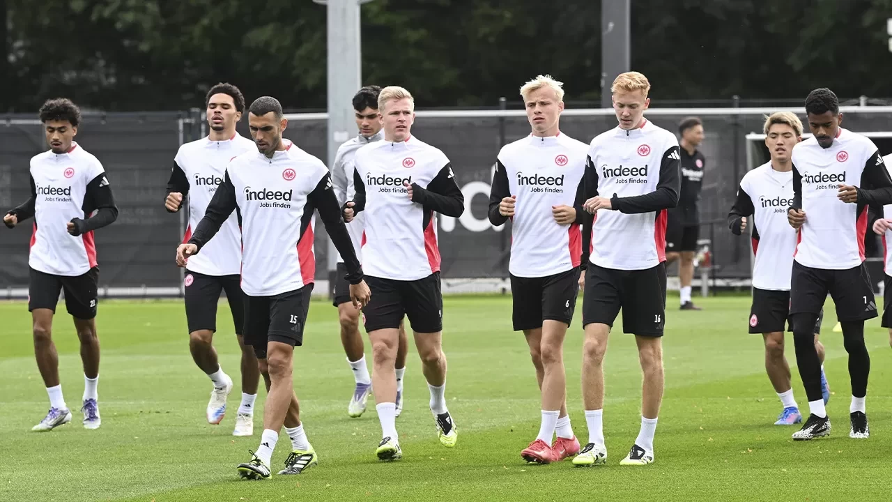 Eintracht Frankfurt, Galatasaray maçı öncesi hazırlıklarını tamamladı