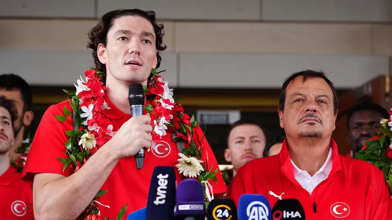 Cedi Osman ve Alperen Şengün’den gururlu açıklamalar