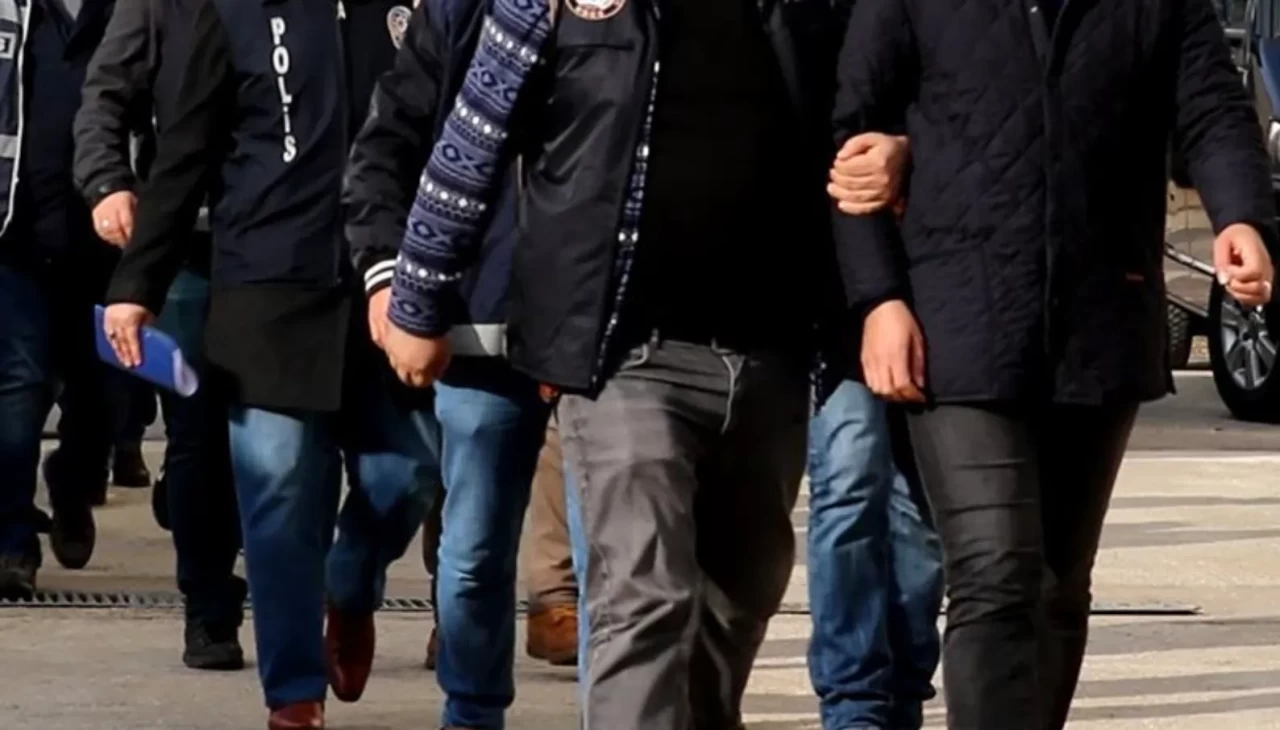 FETÖ’nün Dışişleri mahrem yapılanmasına operasyon: 15 şüpheli hakkında gözaltı kararı