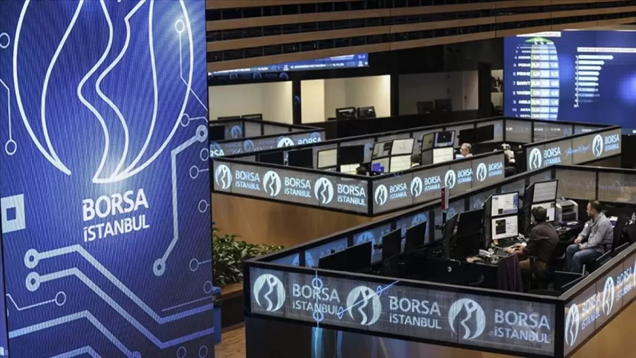 Borsa İstanbul'da BIST 100 endeksi günün ilk yarısında düşüşe geçti
