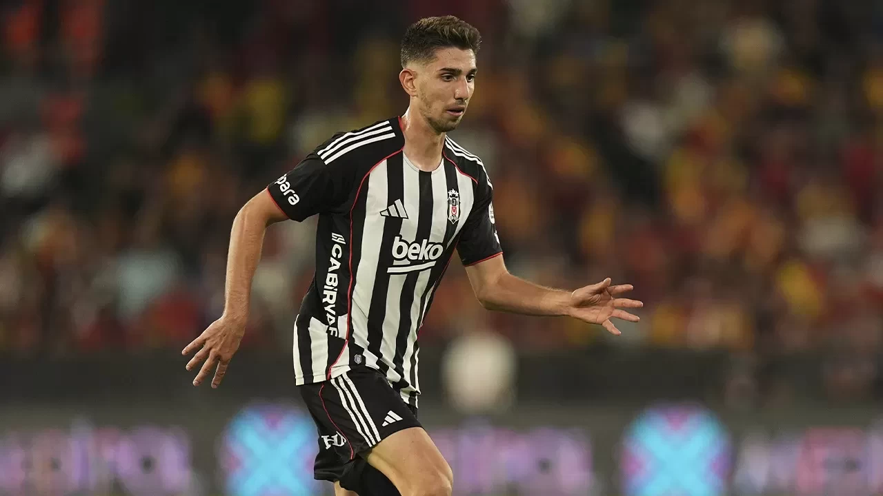 Beşiktaş'tan Demir Ege Tıknaz'ınn sağlık durumu hakkında açıklama