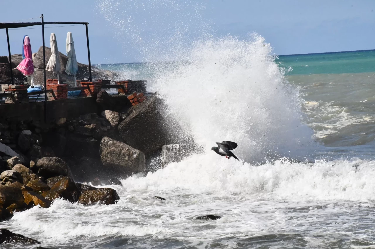 Düzce'de denize girişler yasaklandı