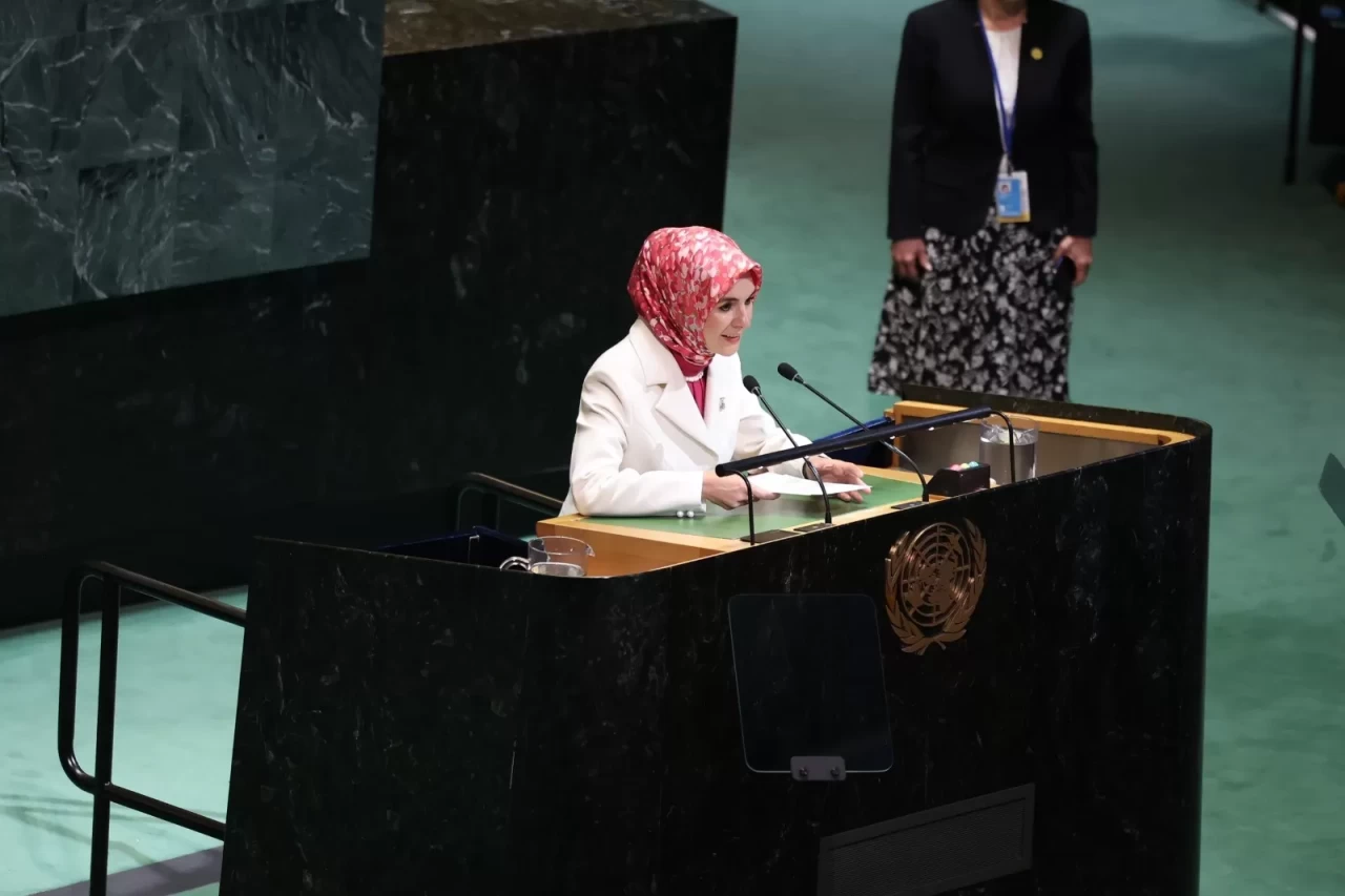 4. Dünya Kadın Konferansı’nda Bakan Göktaş’tan anlamlı mesaj: “En büyük bedeli kadınlar ödüyor”