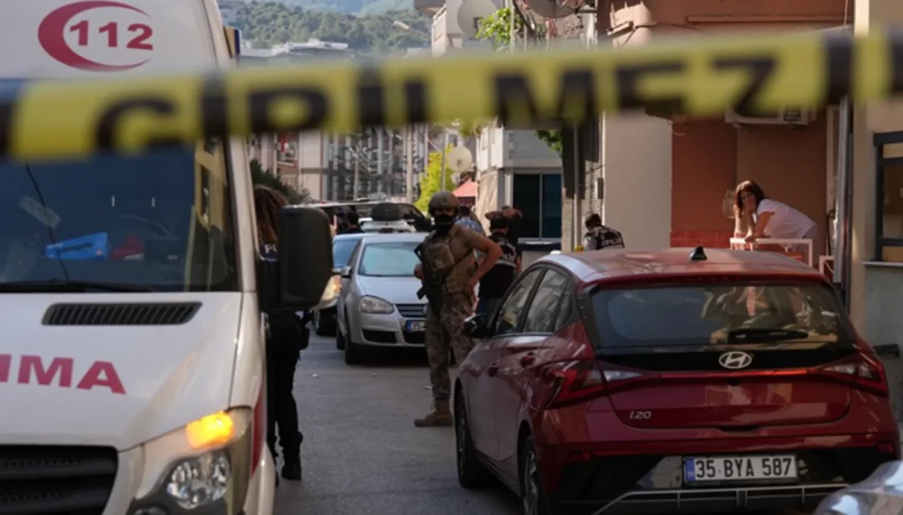 Saldırganın odasında şok edici detaylar: Tüfek temizleme setleri ve kitaplar