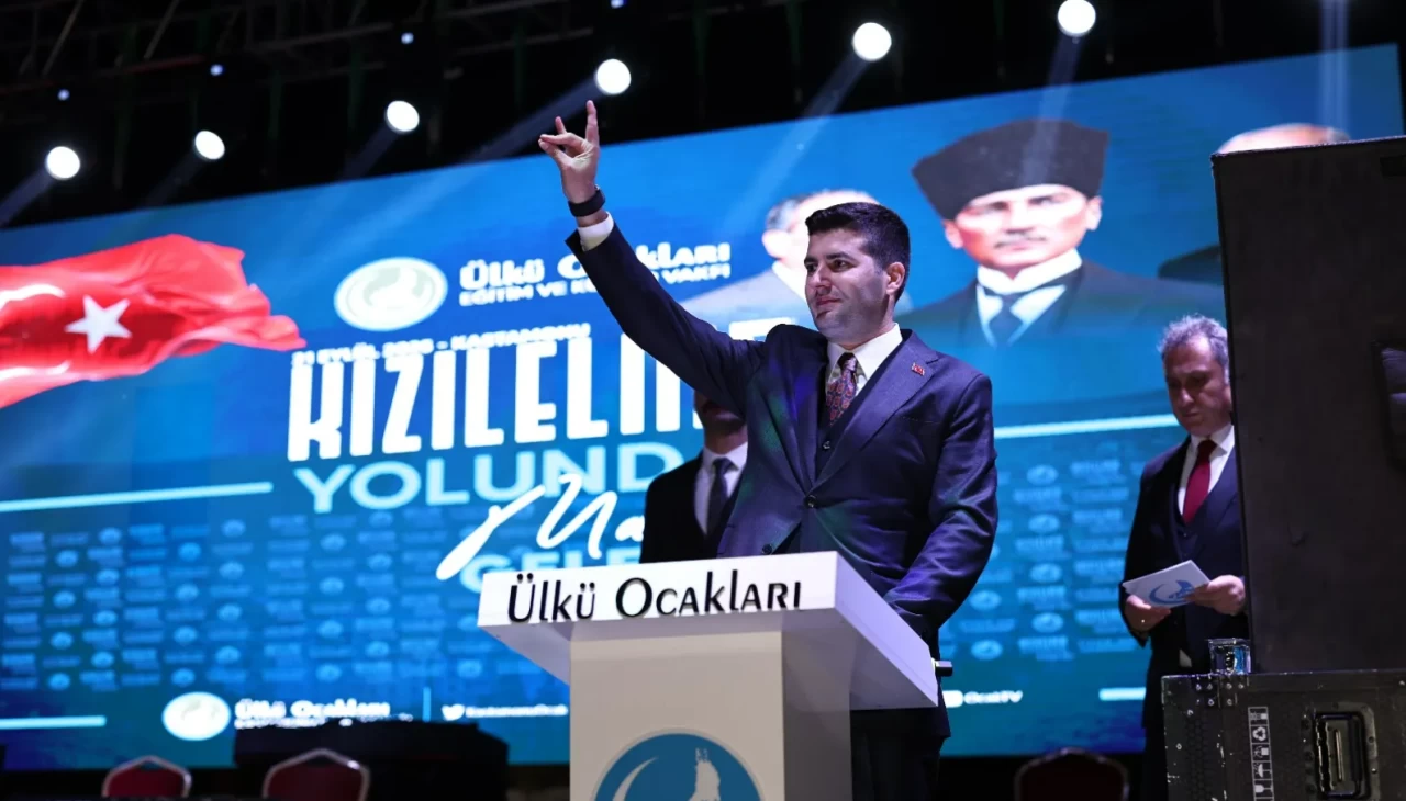 Ülkü Ocakları Genel Başkanı Ahmet Yiğit Yıldırım Kastamonu’daki "Kızılelma Yolunda Maziden Gelen Ses” konserine katıldı