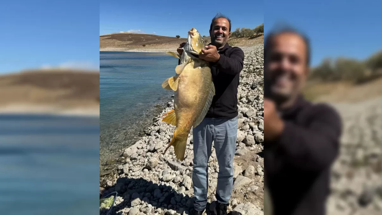 Elazığ’da 21 kiloluk dev sazan avlandı