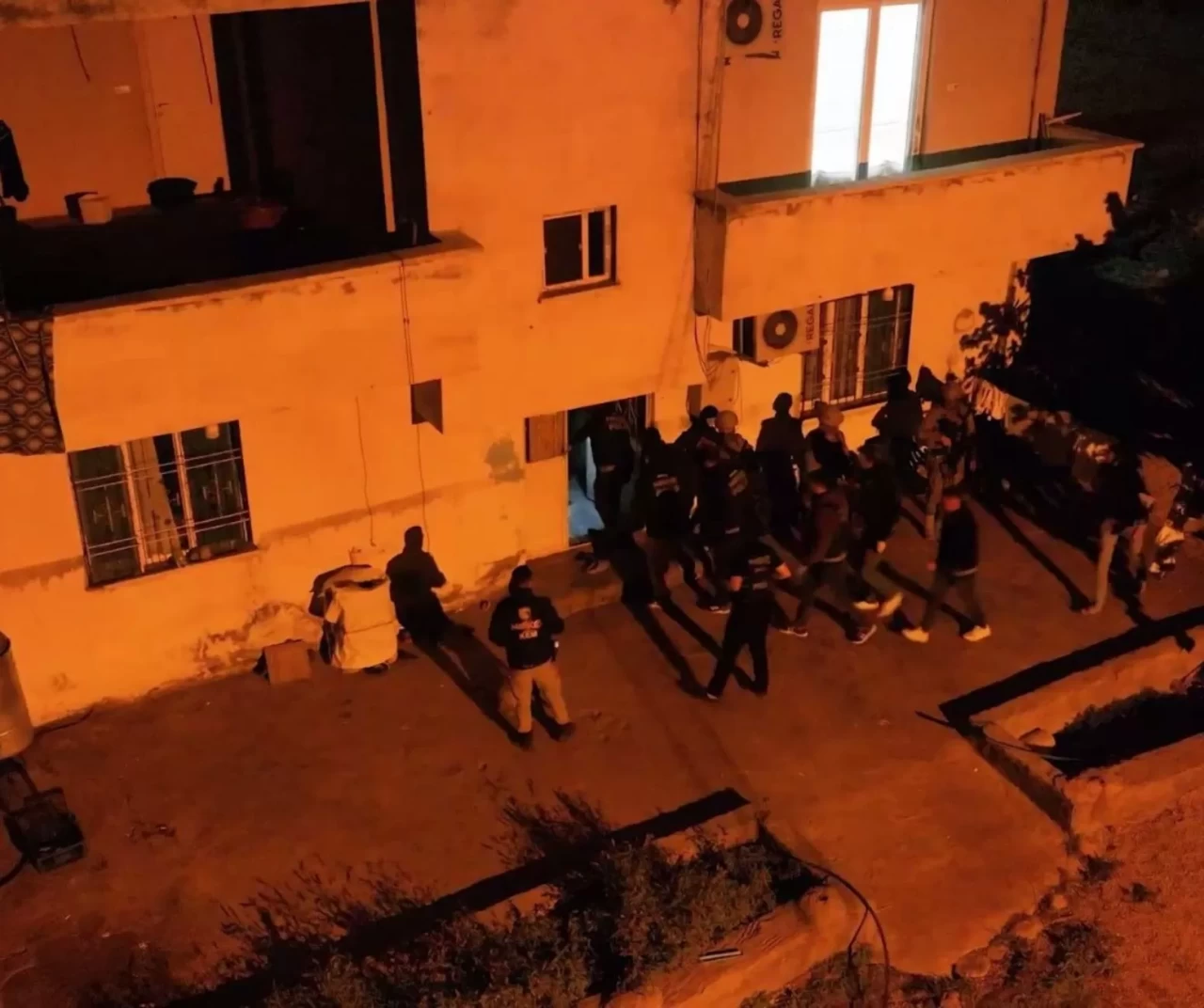 Şırnak’ta uyuşturucu operasyonu: 20 kilo esrar ele geçirildi