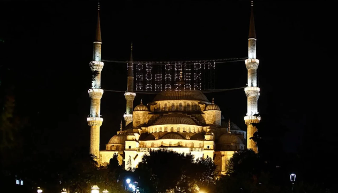 Ağrı’da iftar saat kaçta? 2026 sahur ve iftar vakitleri listelendi