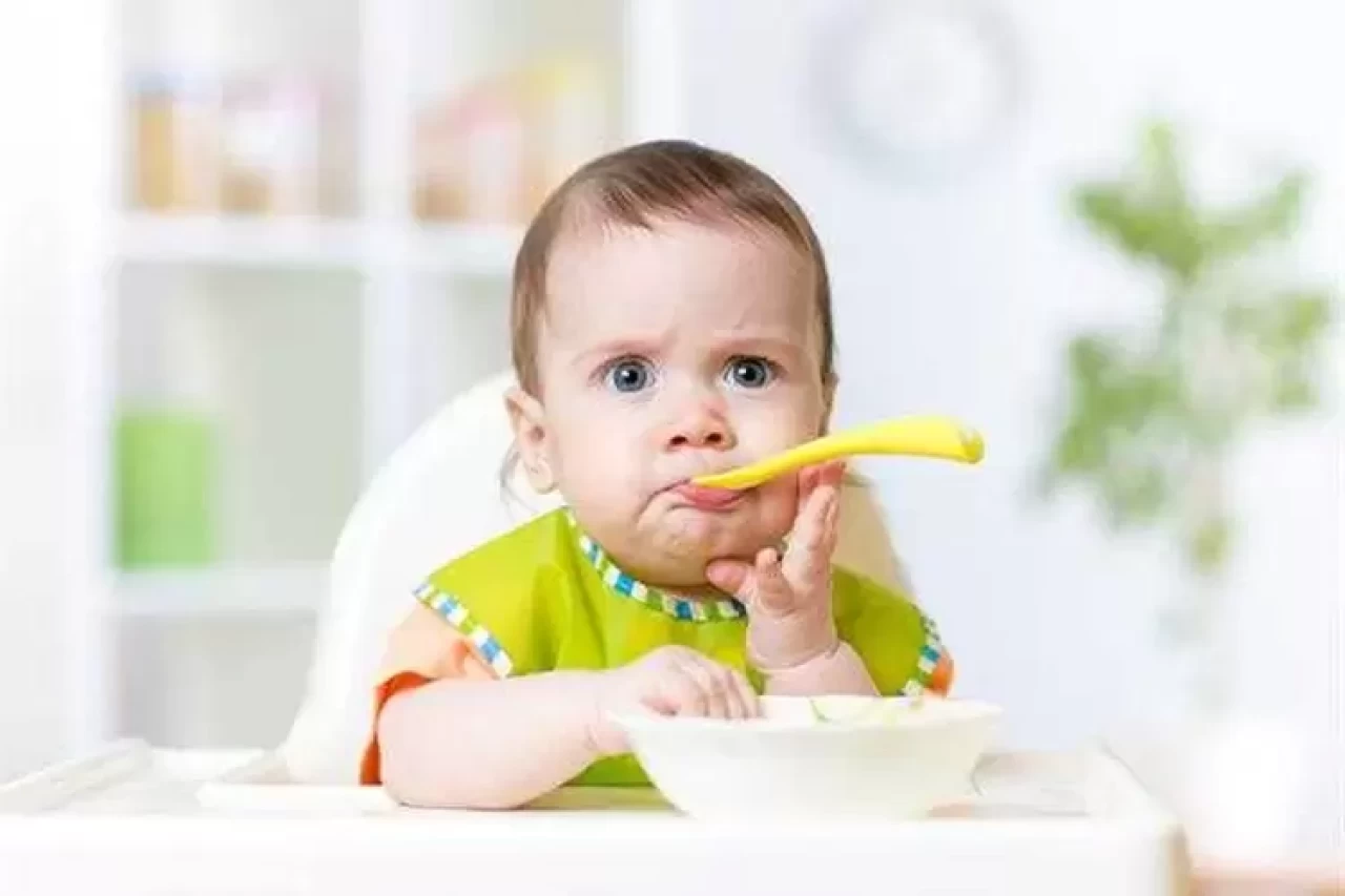 Ek gıdaya geçişte ilk verilecek besinler neler olmalı? Uzmanlardan net liste