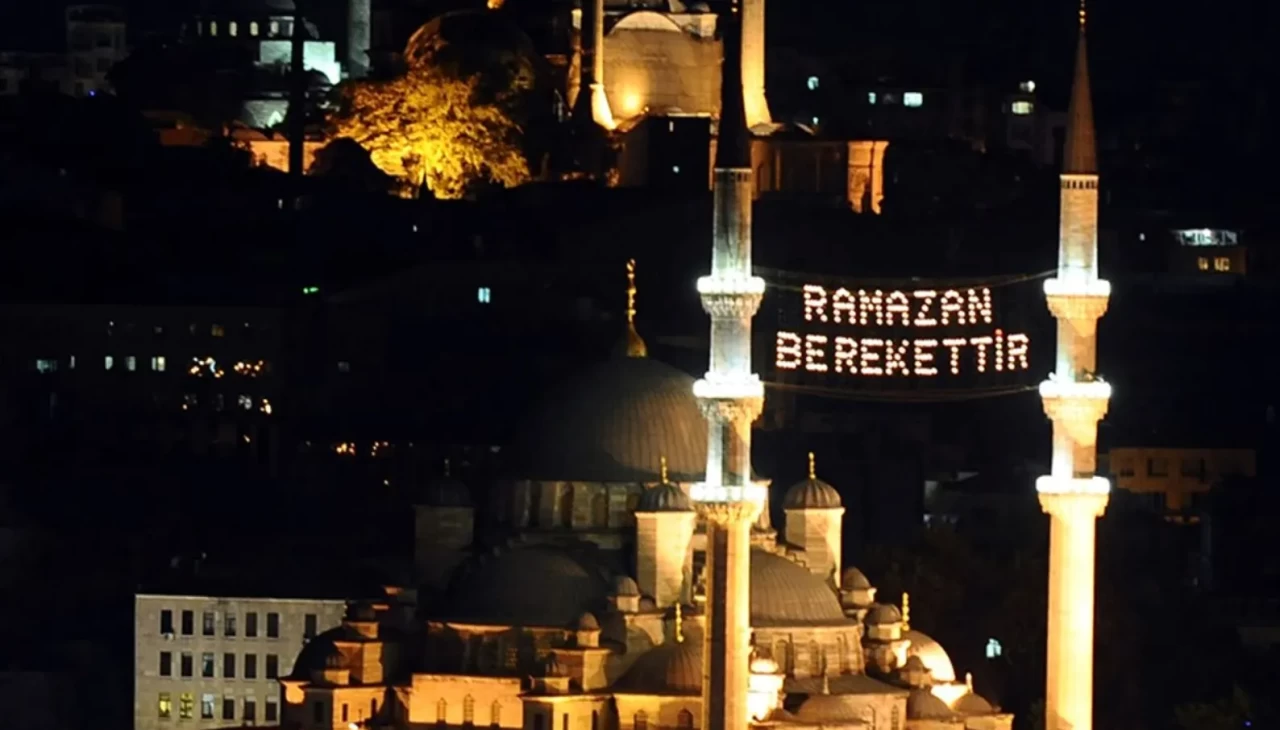 Erzincan’da iftar saat kaçta? 2026 İmsakiye listesi açıklandı!