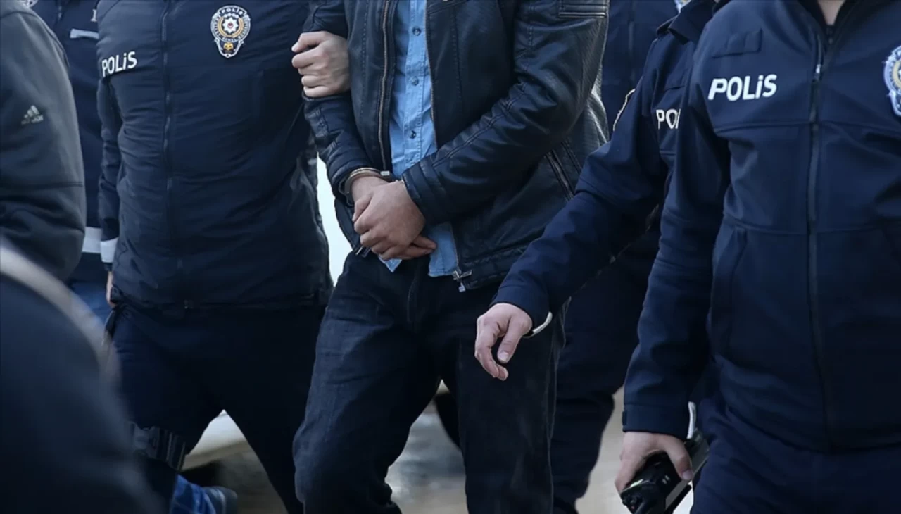 Kocaeli merkezli 5 ilde dev yolsuzluk operasyonu! Orman şefleri ve muhtarlar rüşvetten tutuklandı: İşte suç listesi