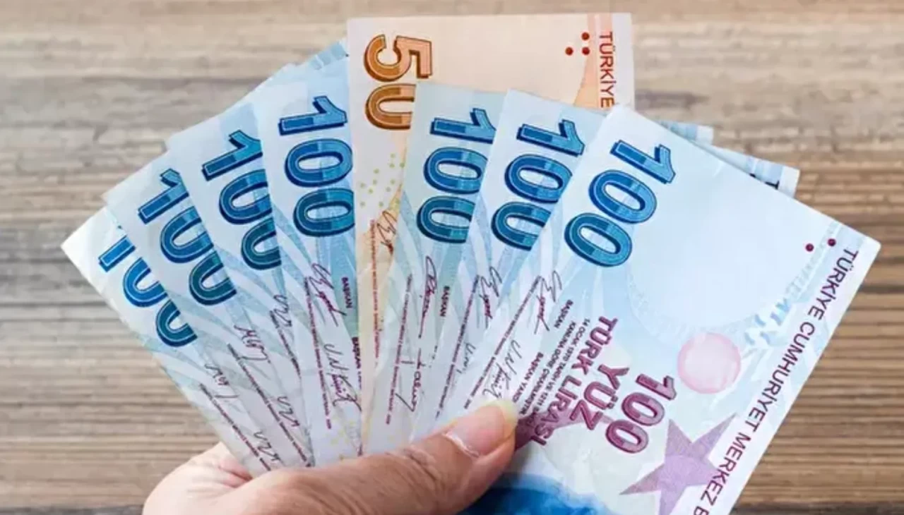 Milyonların gözü kulağı Meclis'te! Yaş ve prim şartları değişiyor mu?