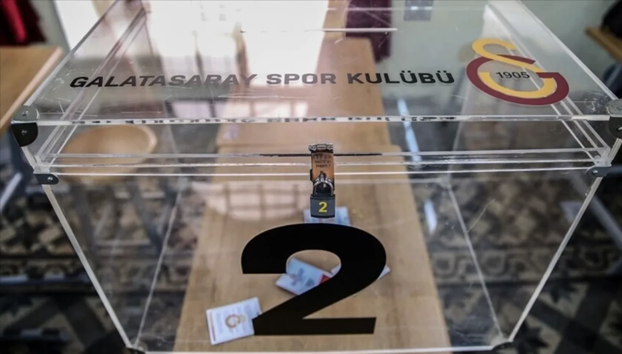 Son dakika: Galatasaray'da tarihi genel kurul başladı! Dursun Özbek tek aday olarak seçime giriyor (İşte Yönetim Listesi)