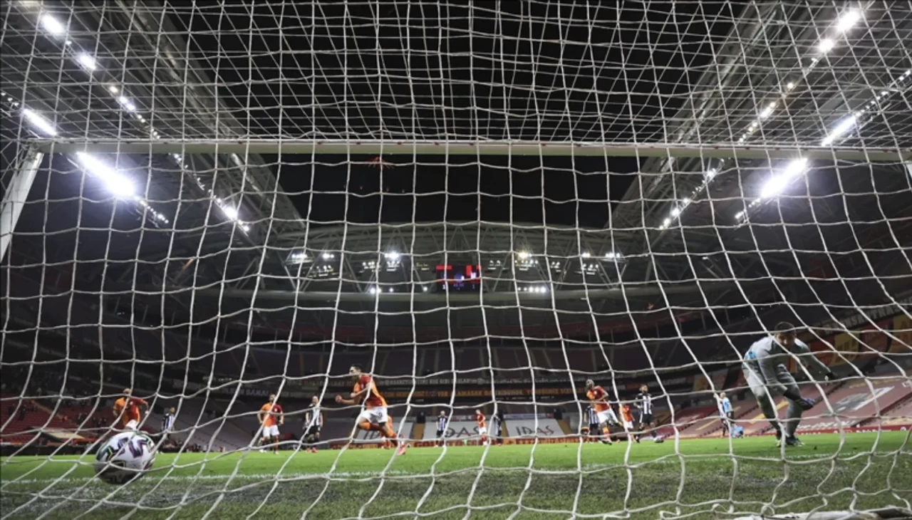 BUGÜN KİMİN MAÇI VAR, HANGİ KANALDA? (6-7-8 Ağustos 2026) Beşiktaş, Galatasaray, Trabzonspor maç programı ve canlı yayın listesi